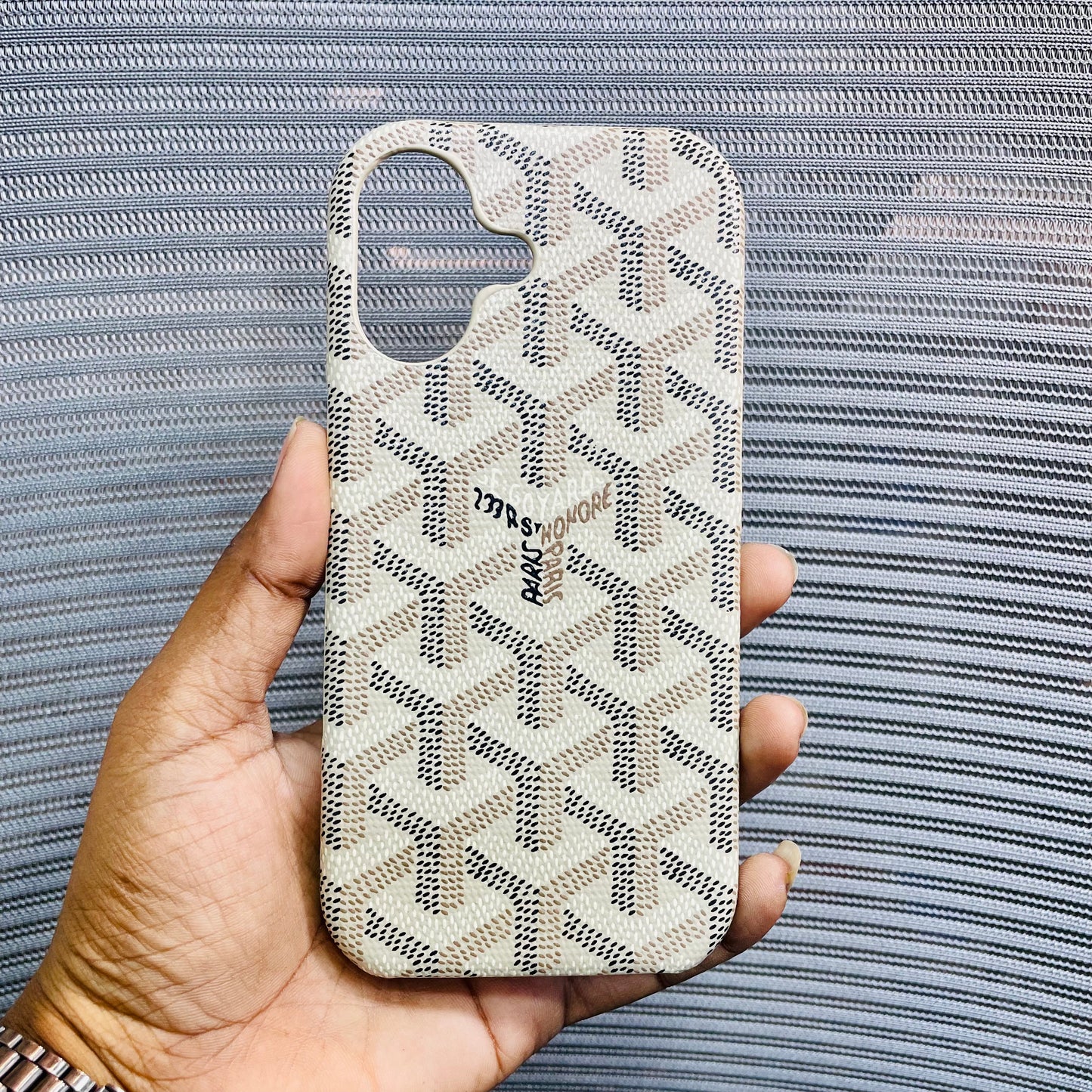 Luxe Printed Inner Fur iPhone 17 Case