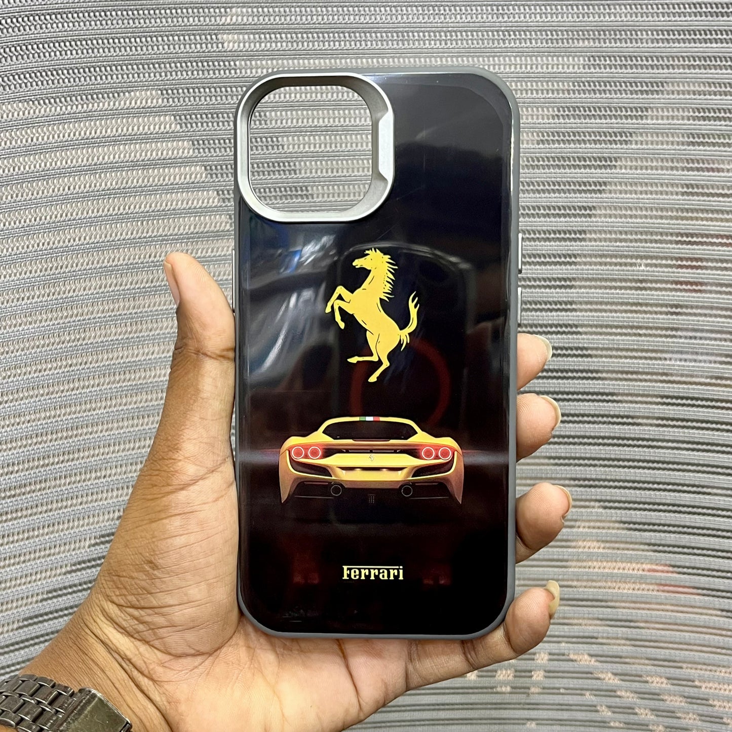 SpeedX Protective iPhone 15 Series Case