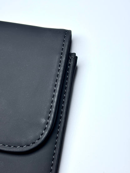 MetroFlip Magnetic Laptop Sleeve