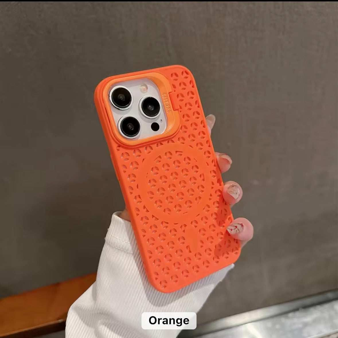 Magsafe Mesh Silicone Case with Stand for iPhone