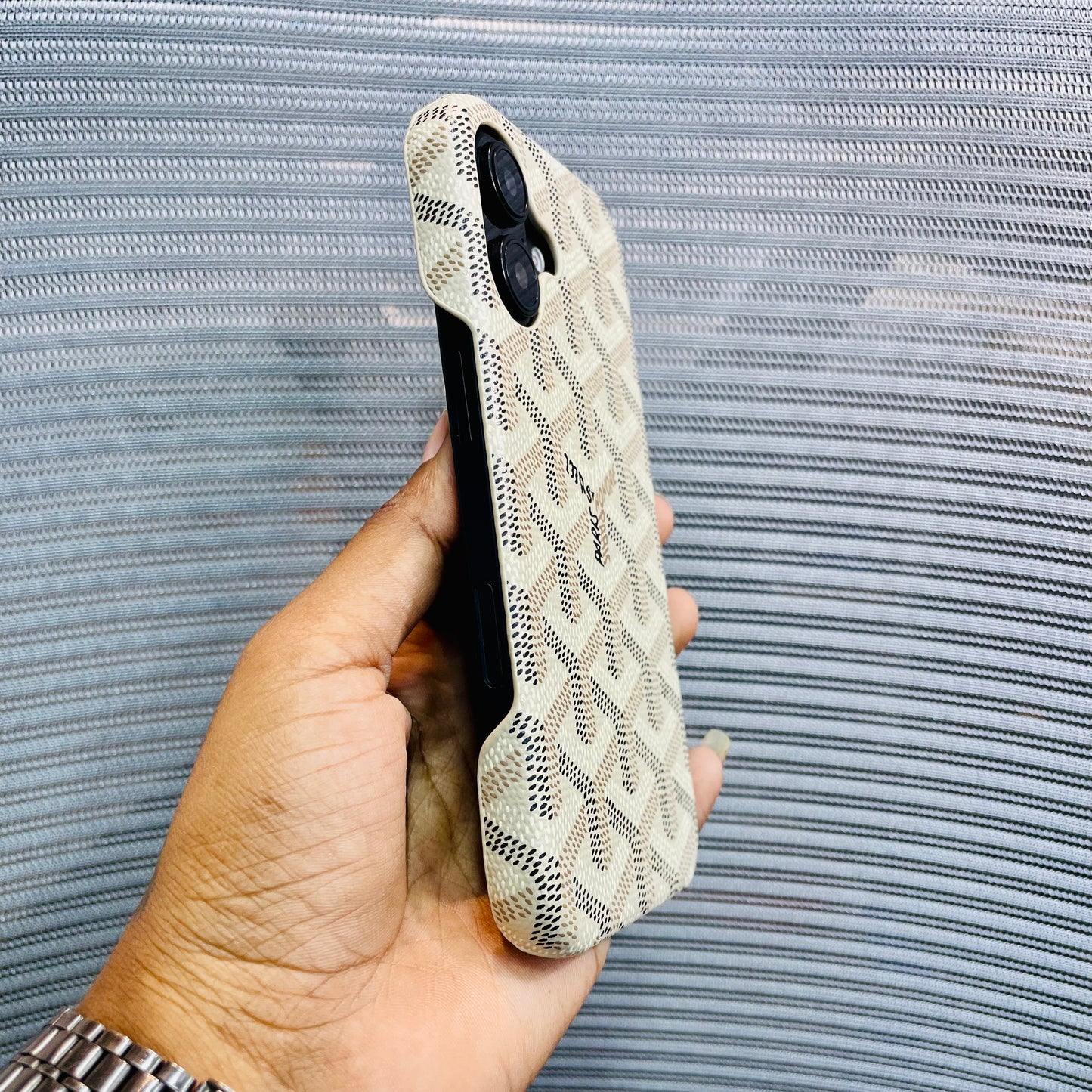 Luxe Printed Inner Fur iPhone 17 Case
