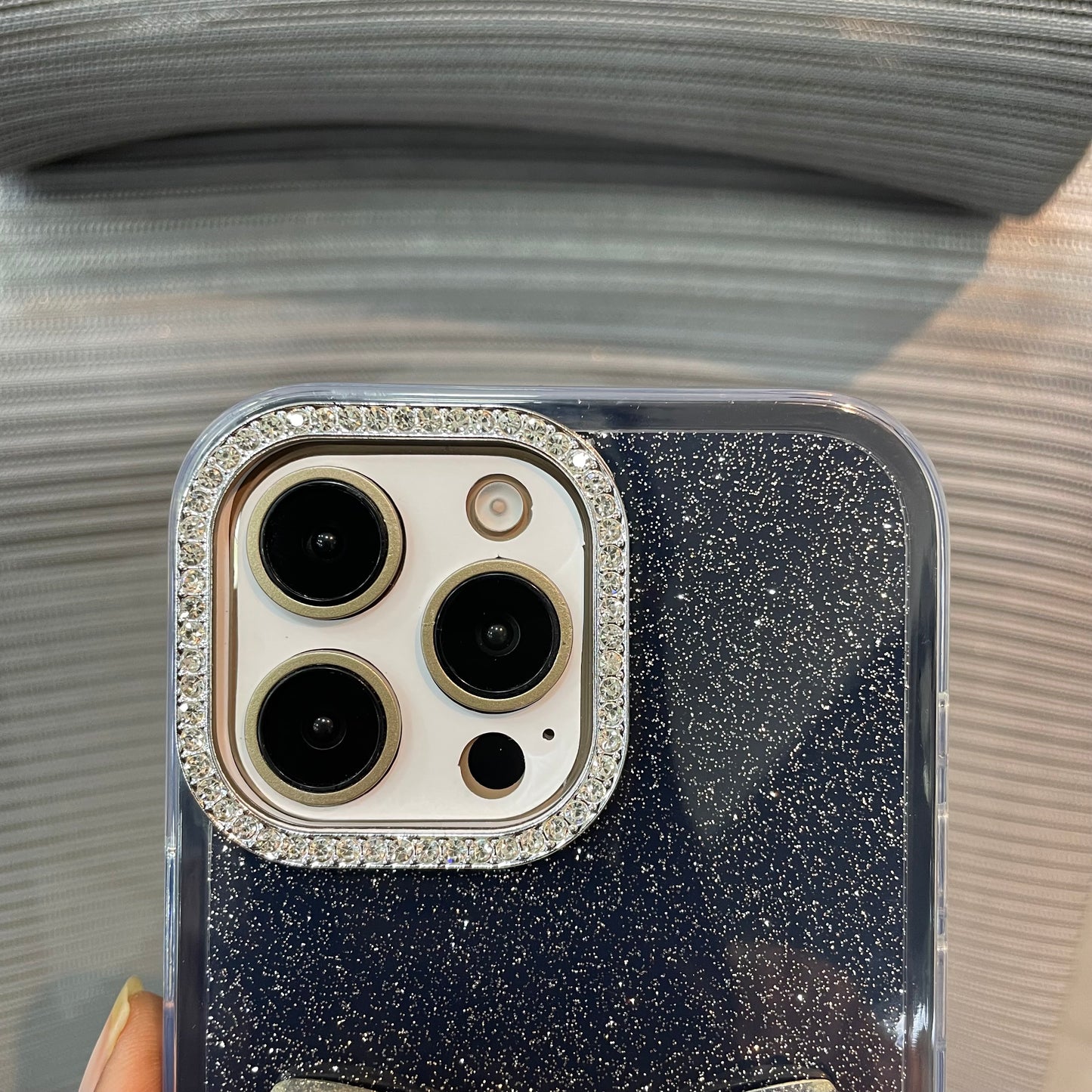 BowÉlite Glitter iPhone 15 & 16 Series Case