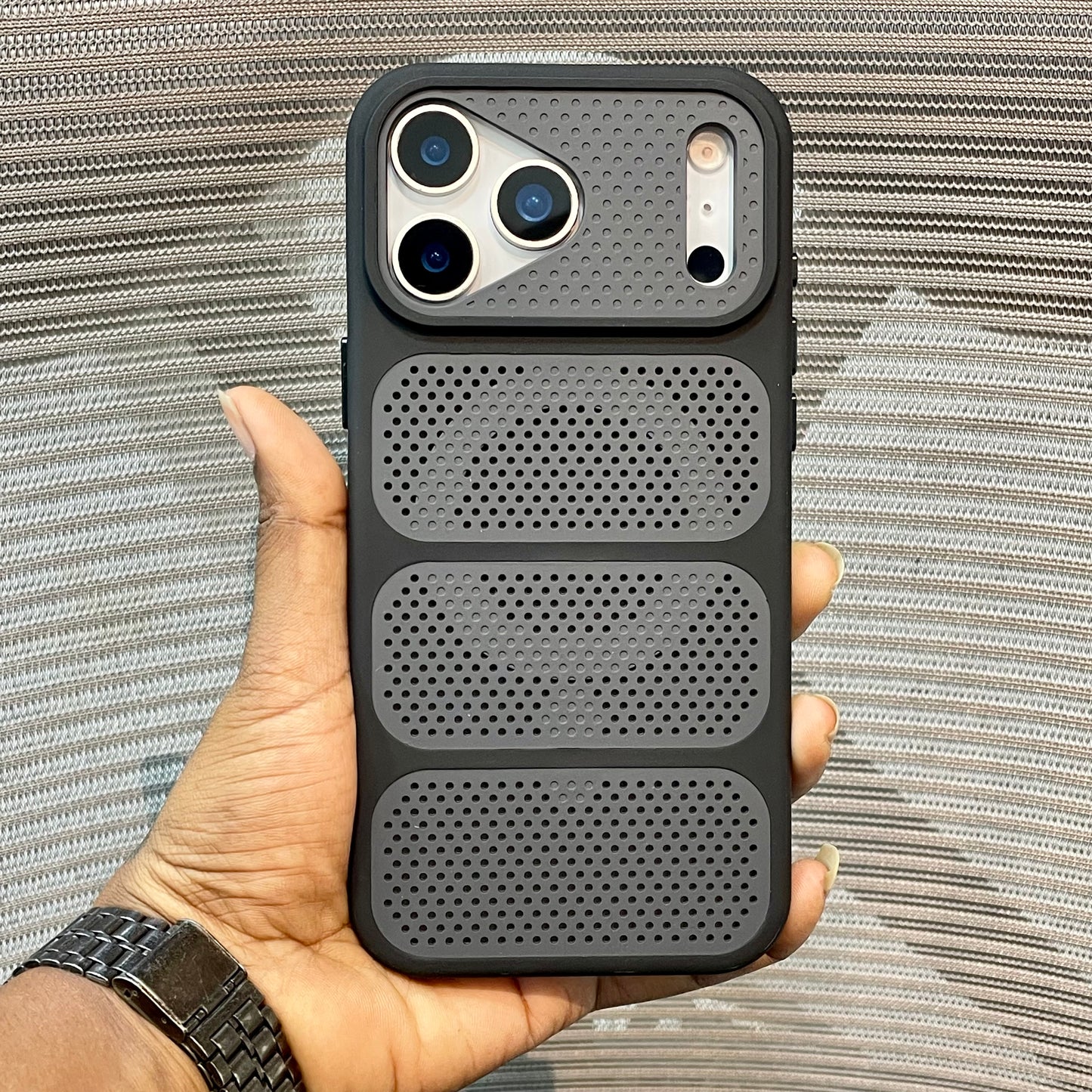 FusionDissipation MagSafe iPhone 17 Pro Case
