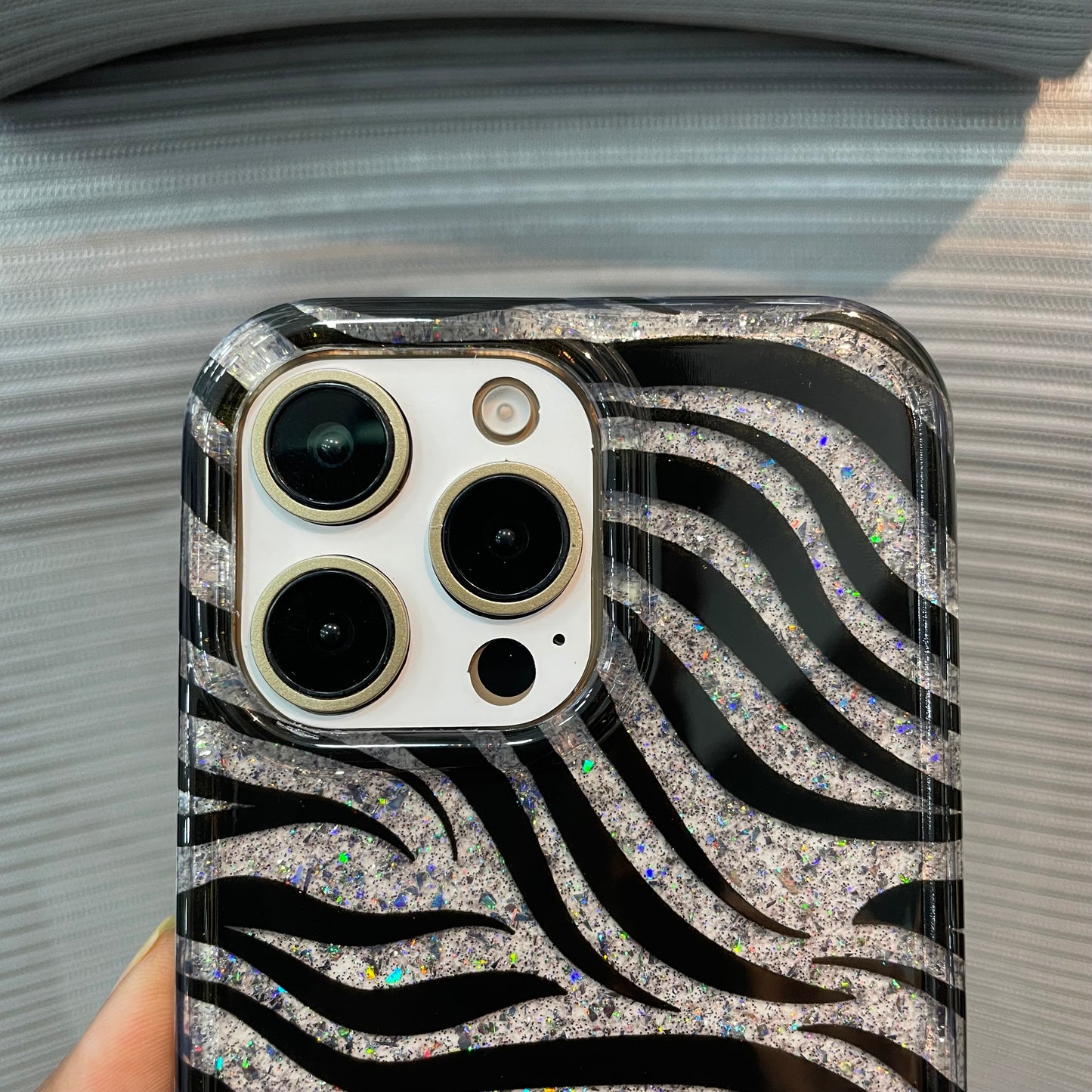 ZebraLuxe Glitter iPhone 17 Case