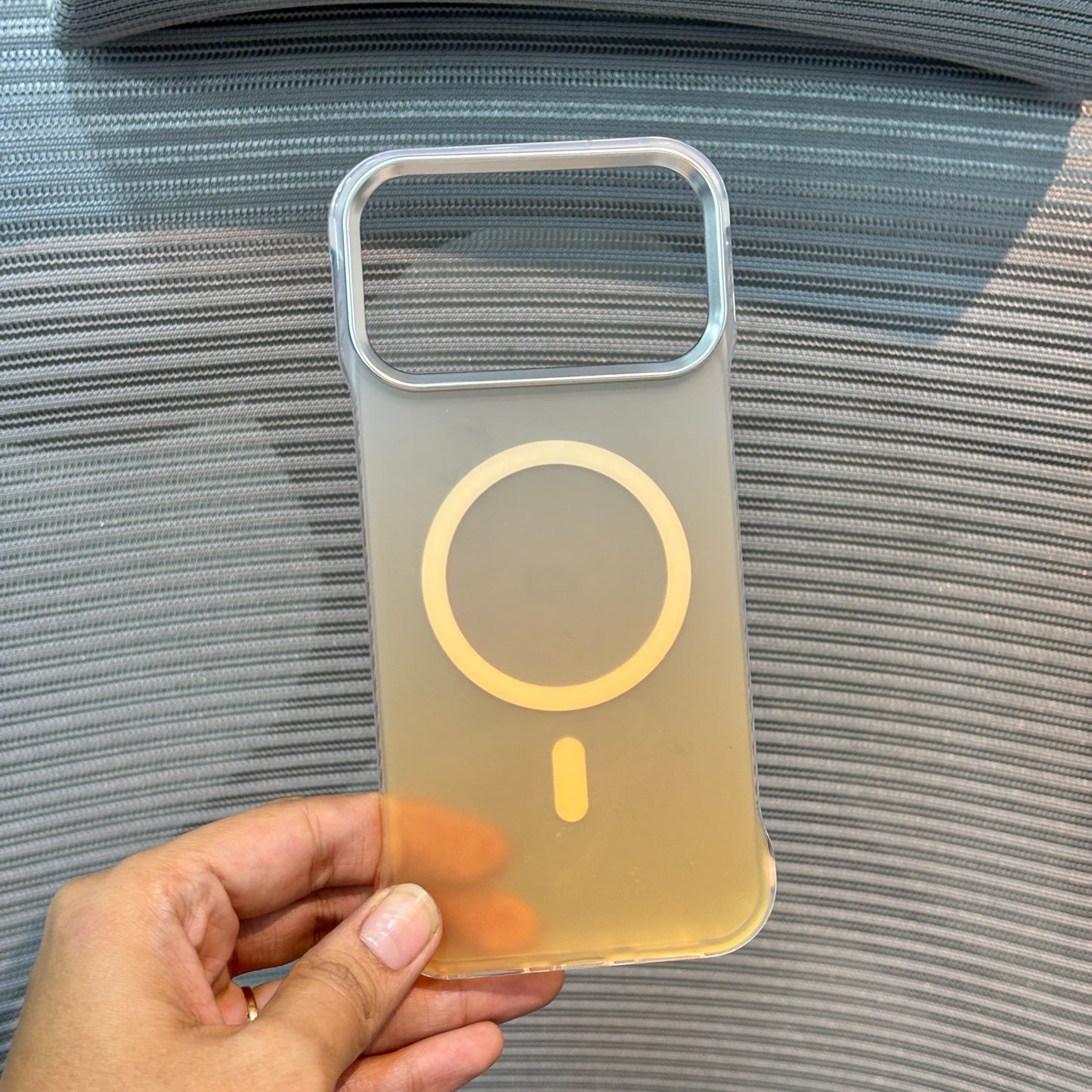 Gradé SoftTone MagSafe iPhone 15 Series Case