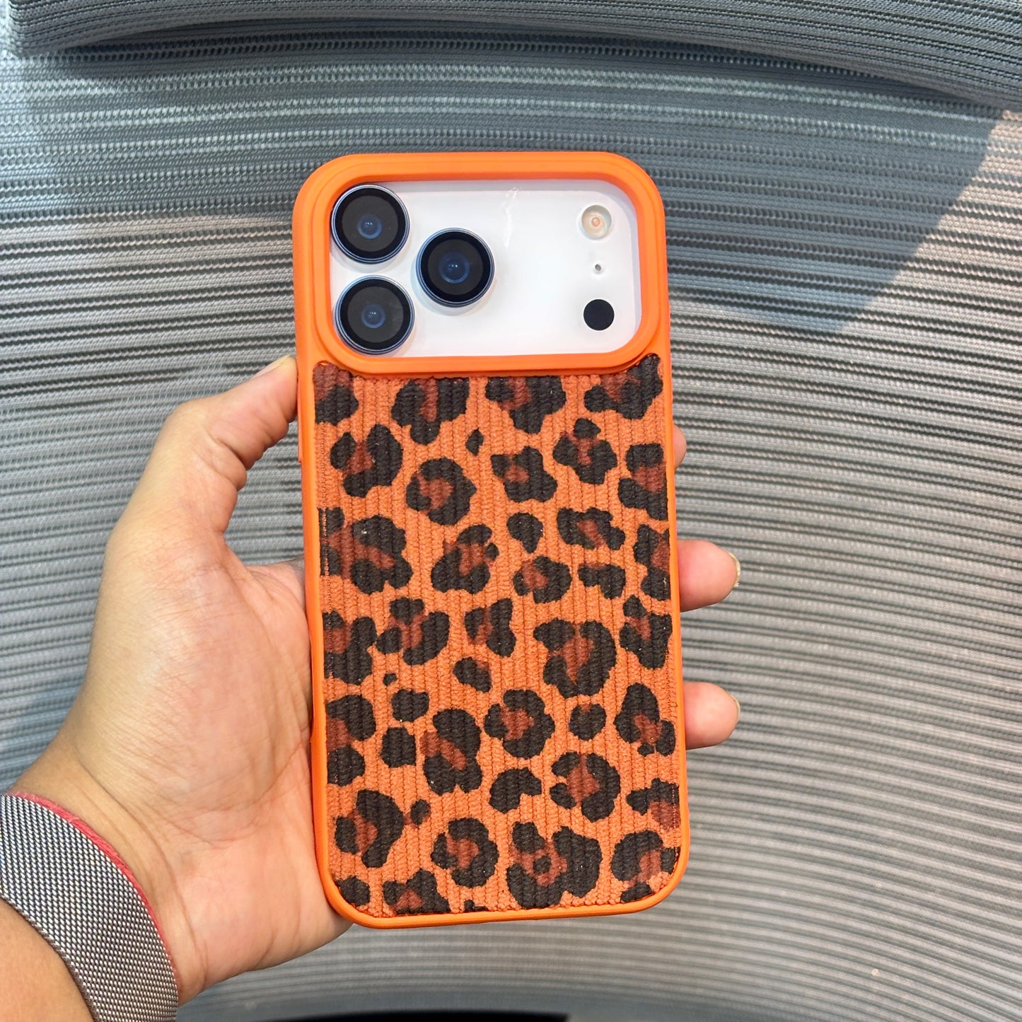 LuxeProwl Quilted iPhone 16 Pro Max Case