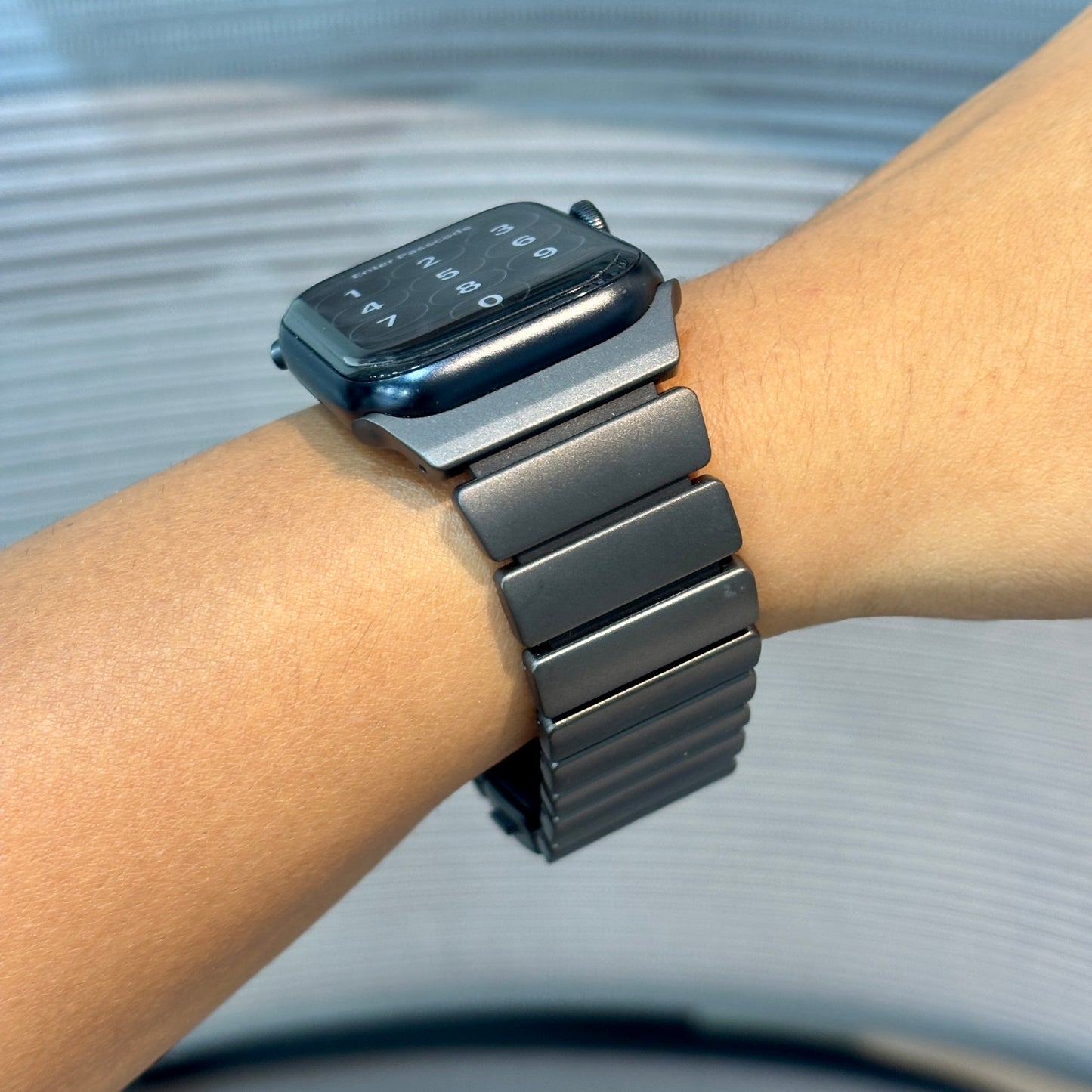 SteelFlex Metal Apple Watch Strap