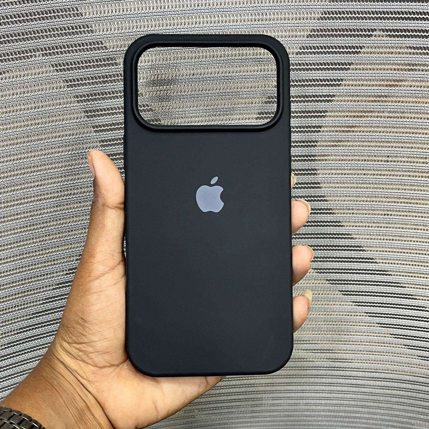Silicone Logo MagSafe iPhone 17 Pro Case