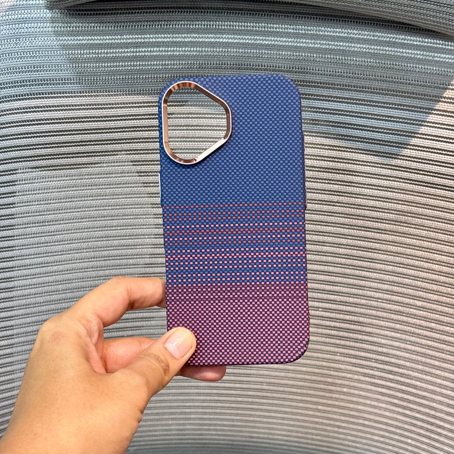 Carbonique MagSafe iPhone 16 Pro Case