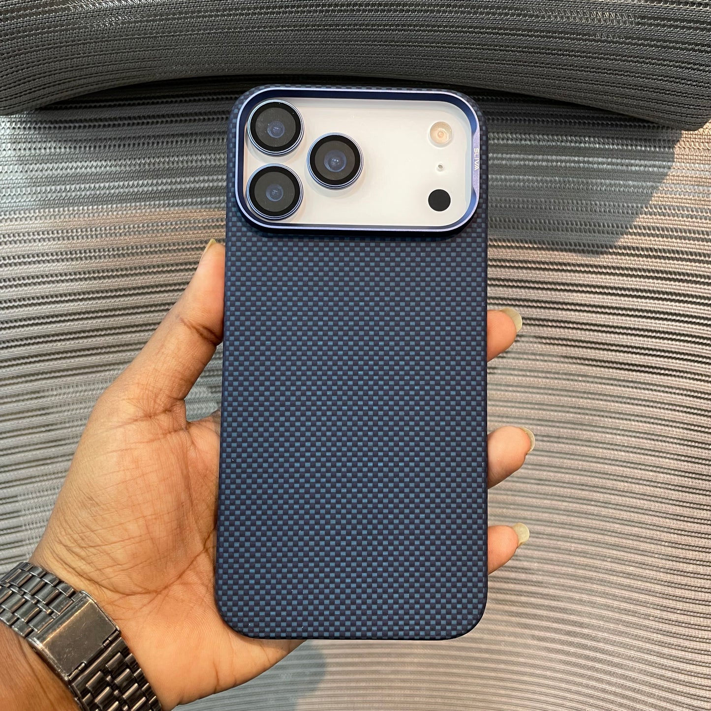 CarbonVeil MagSafe iPhone 17 Pro Max Case