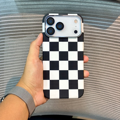 Carbonique MagSafe iPhone 17 Case