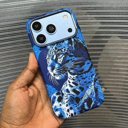 Premium Wildlife Carbon Fiber MagSafe iPhone Case