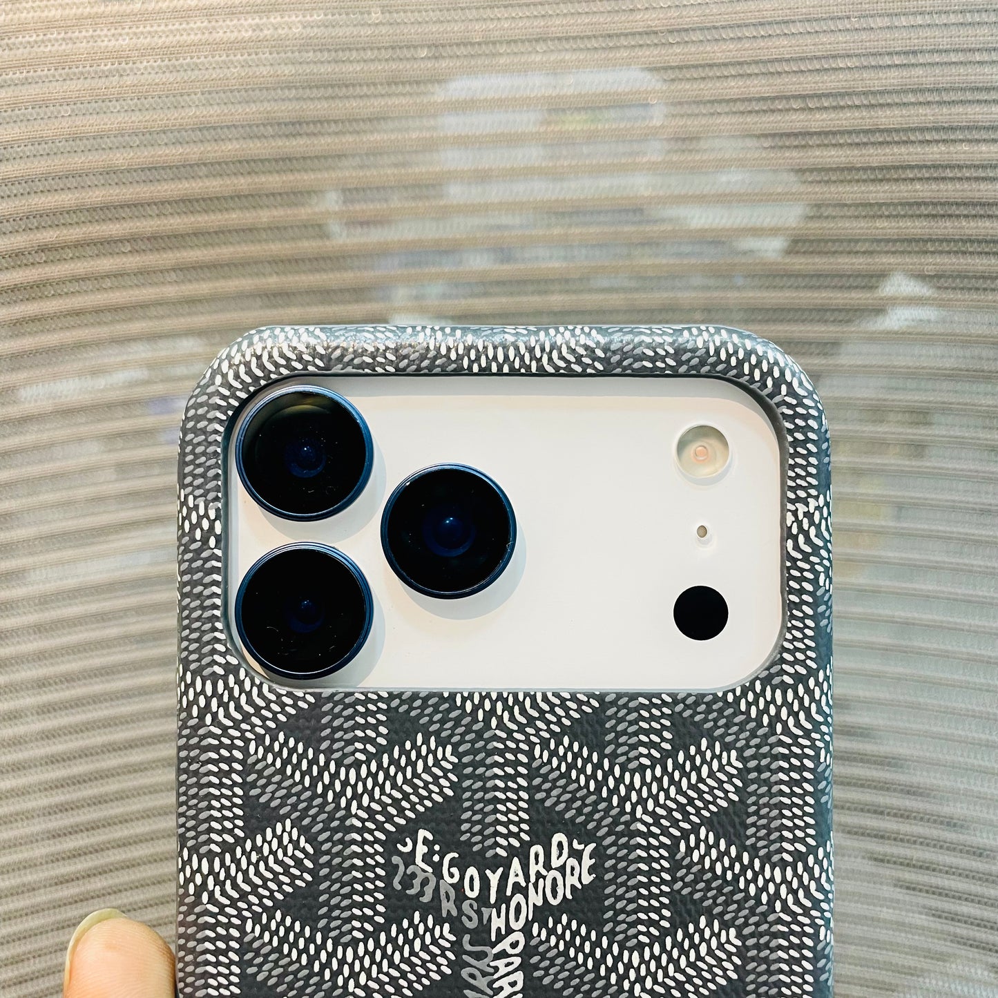 Luxe Printed Inner Fur iPhone 17 Pro Max Case