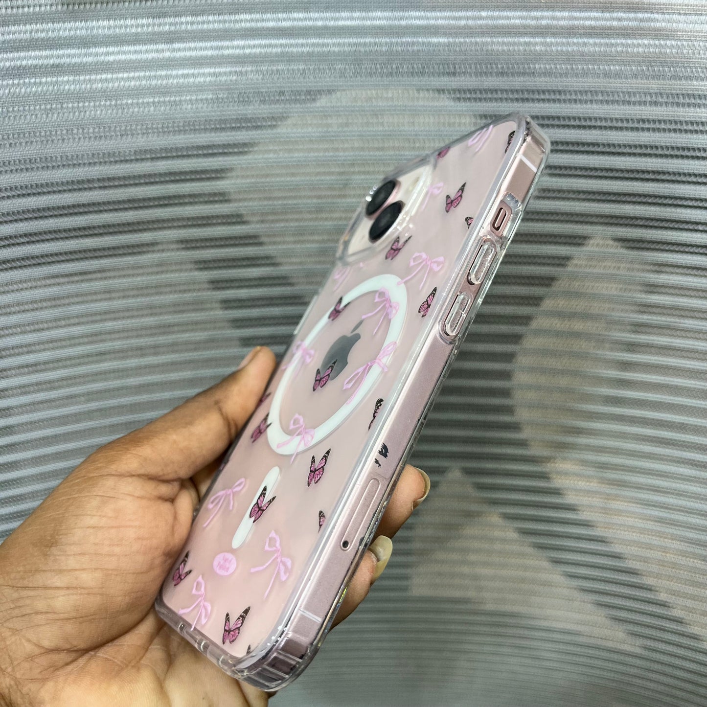 Bow Print MagSafe Wallet iPhone 15 Case