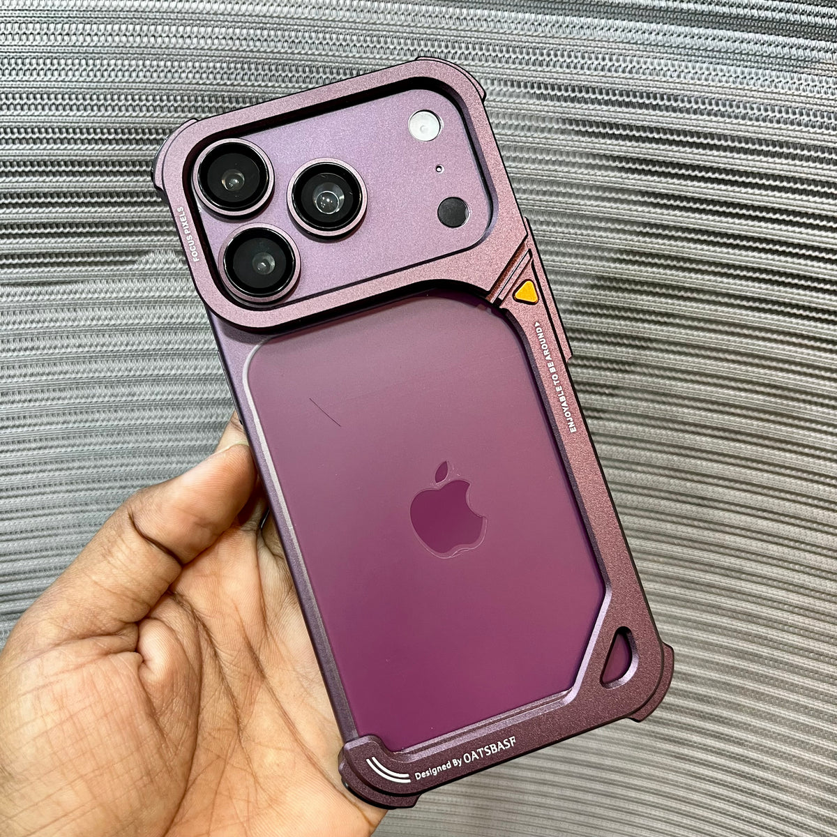MetalArmor Bumper Camera Stand Case