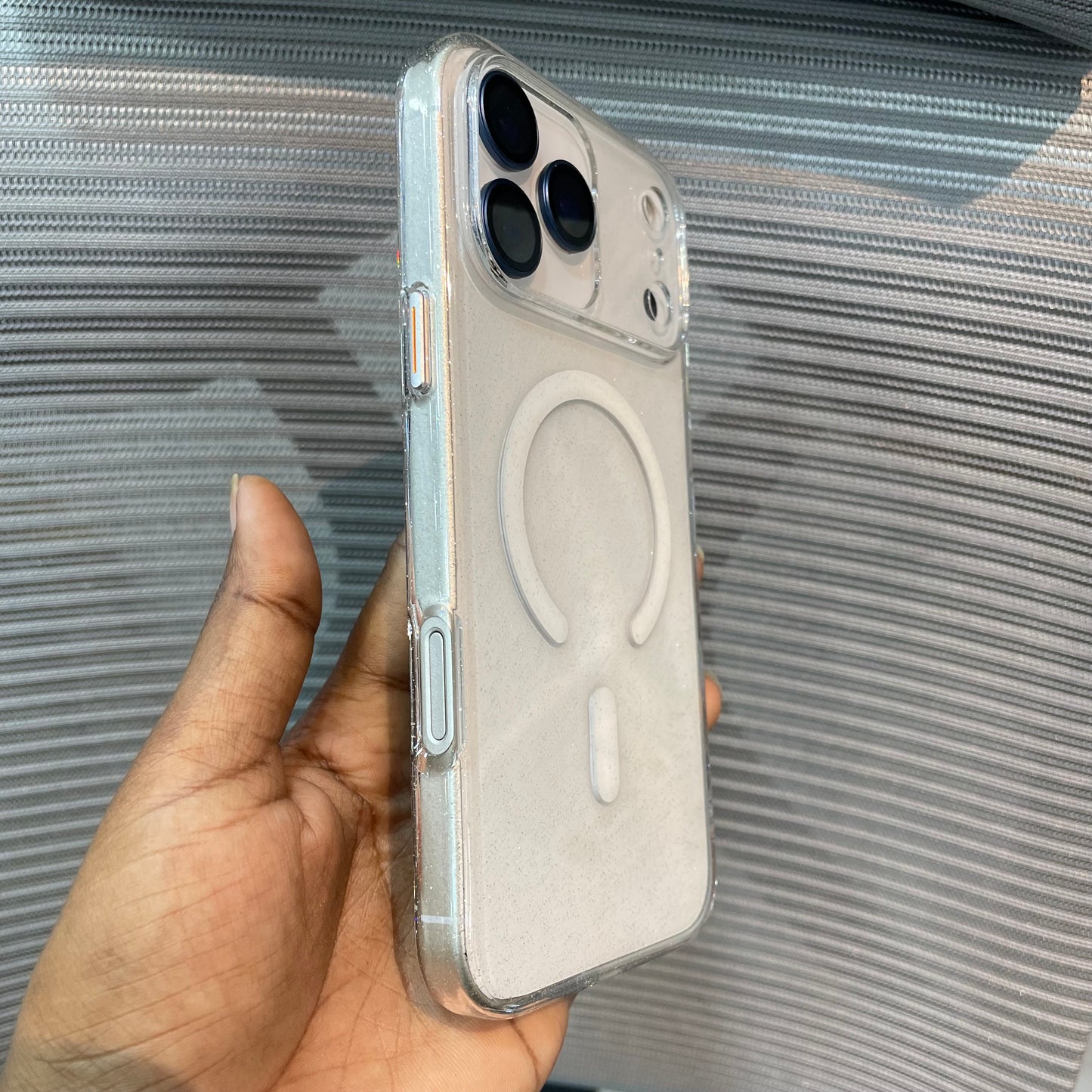 GlintAura MagSafe iPhone 17 Pro Case