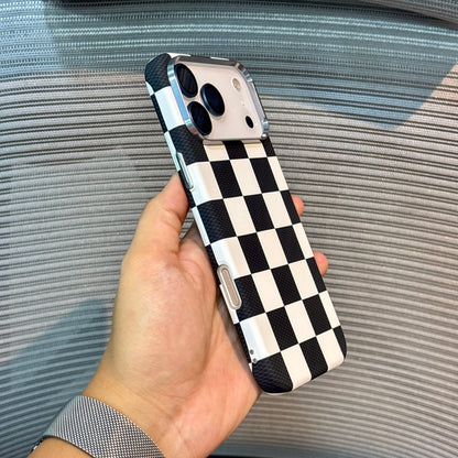 Carbonique MagSafe iPhone 17 Case