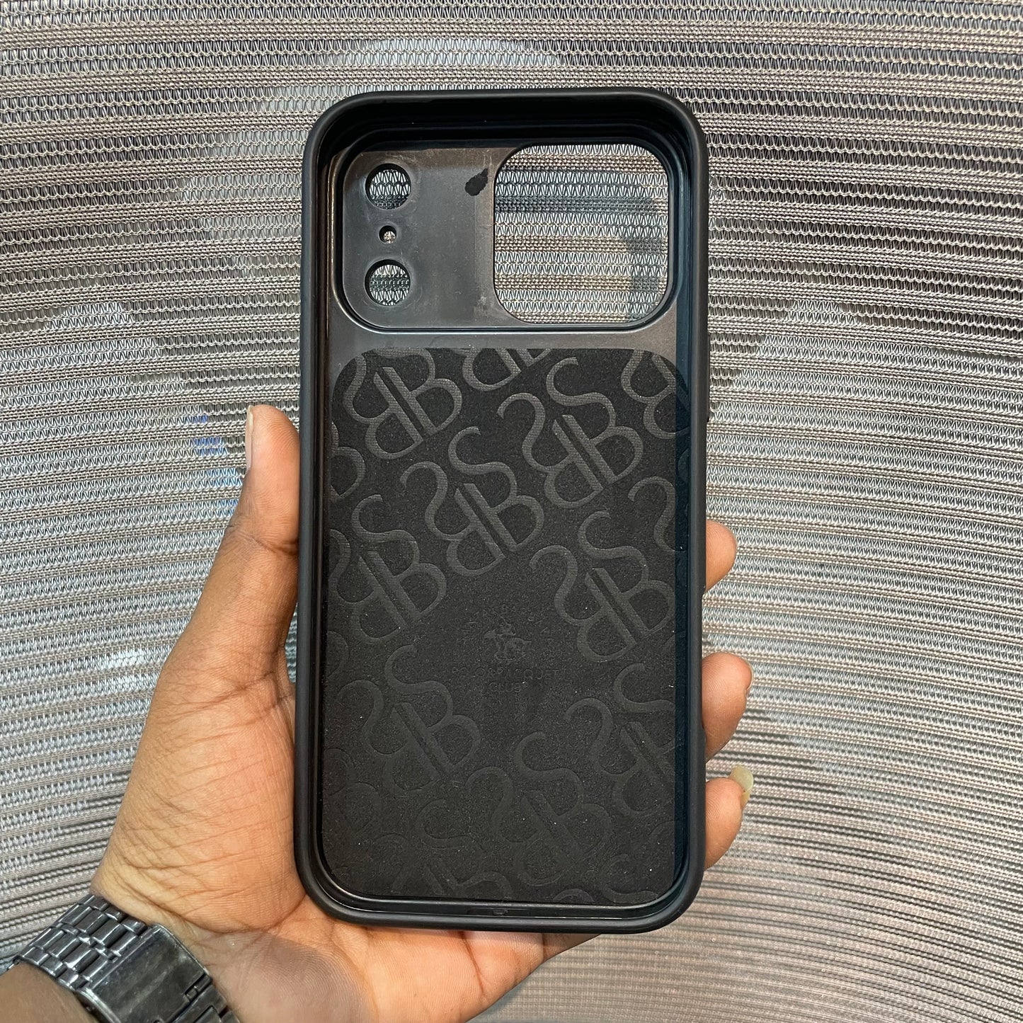 EmbroVault Luxe iPhone 17 Series Case