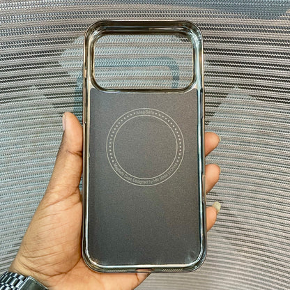 DesertLuxe MagSafe iPhone 17 Series Case