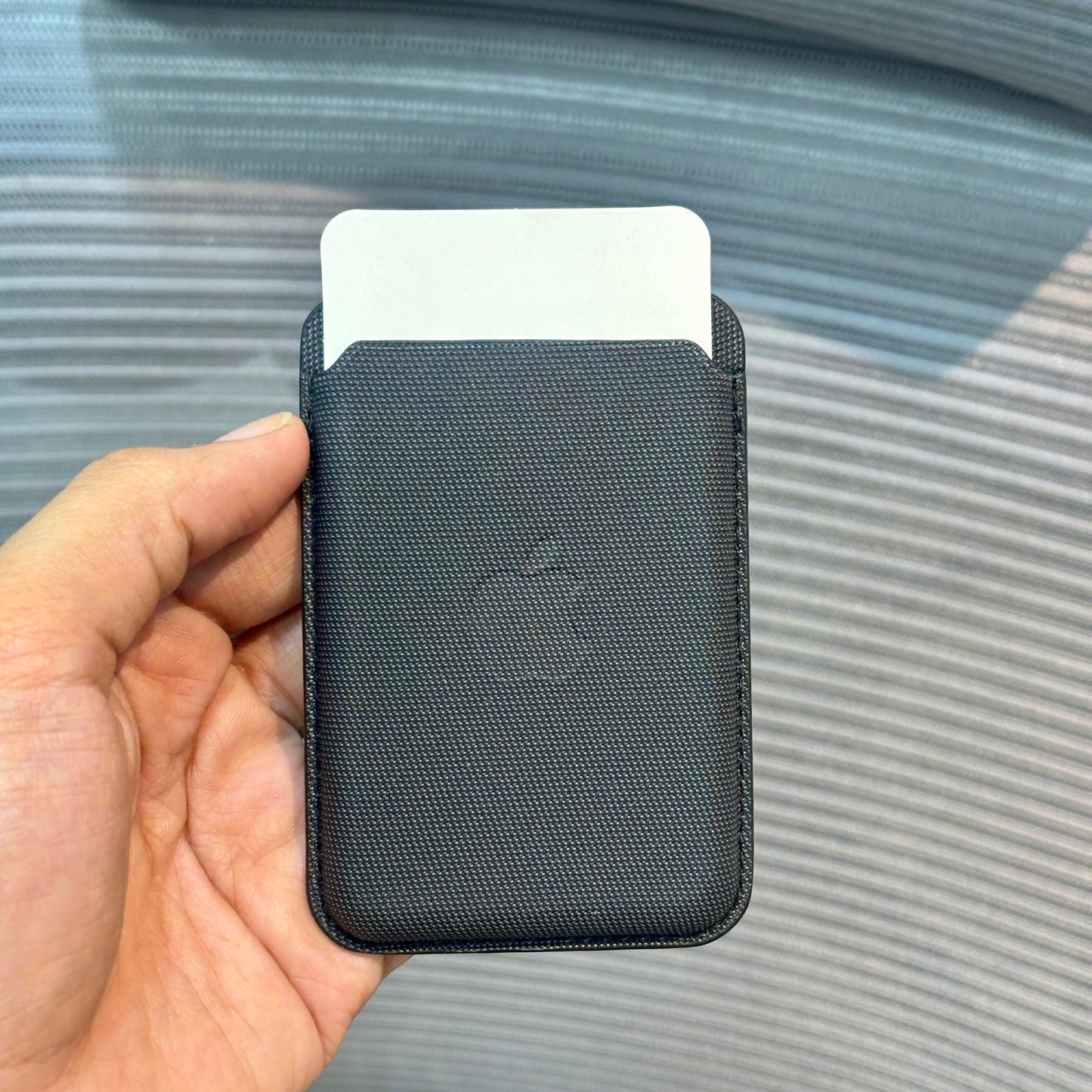 TechWoven MagSafe Card Wallet