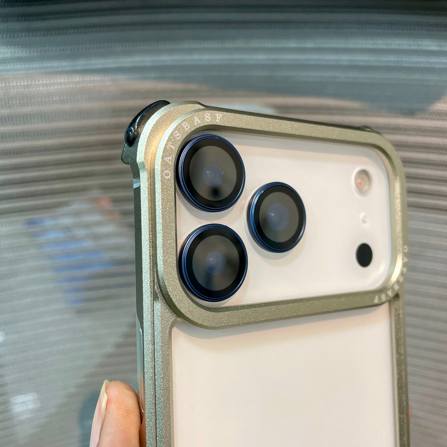 MetalGuard Bumper iPhone 17 Pro Max Case