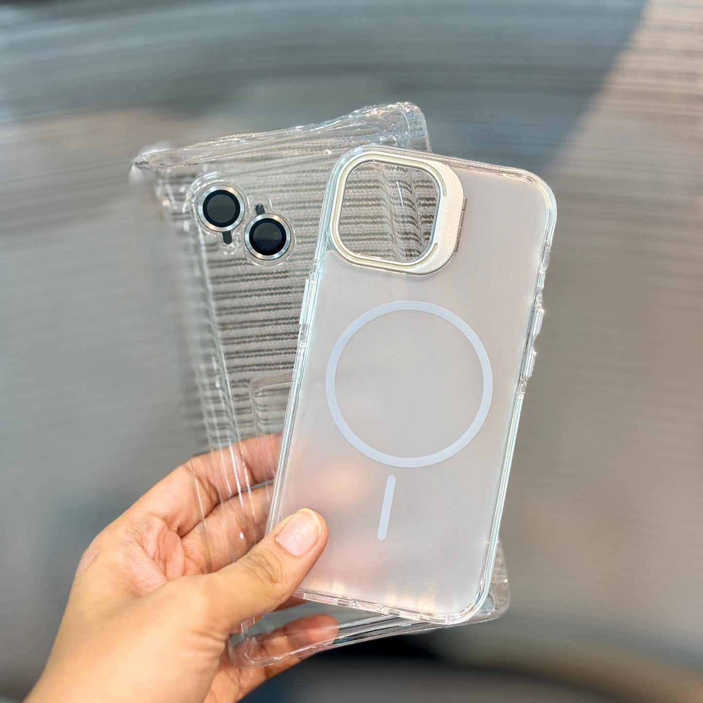 FrostStand MagSafe iPhone 15 Series Case