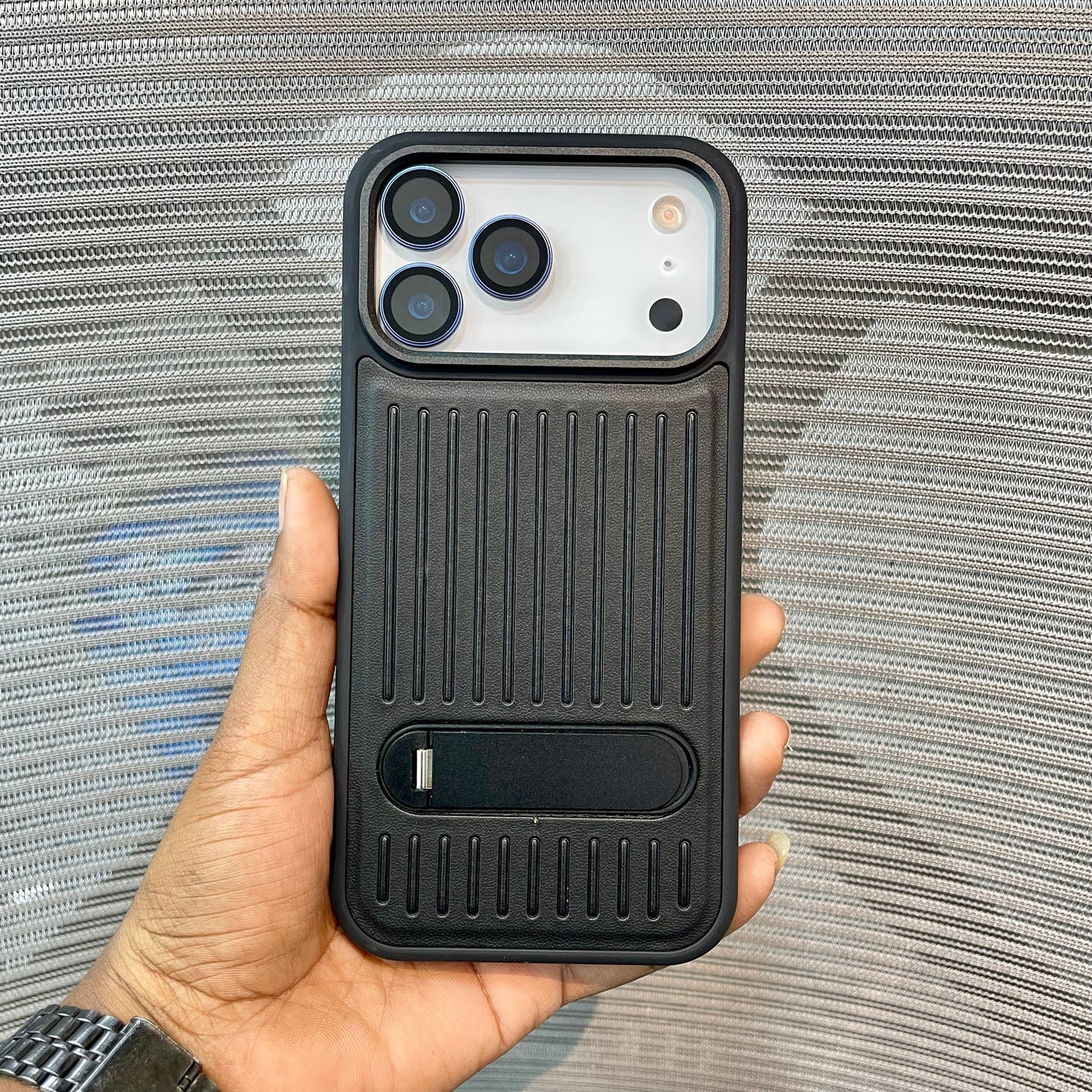 StripeVault Stand iPhone 17 Series Case