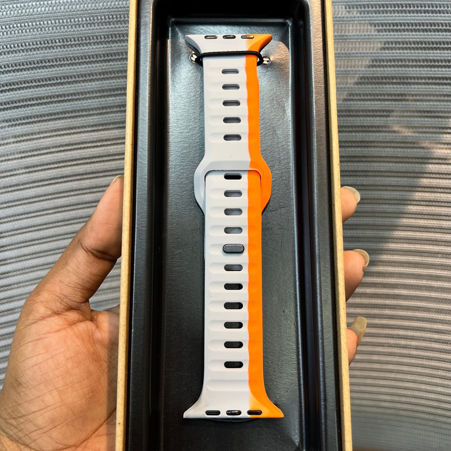 DualTone Sport Emboss Band For iWatch