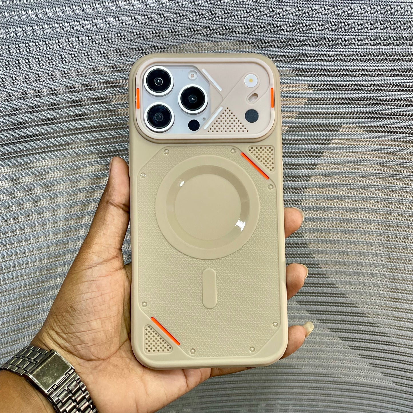 NeoGuard MagSafe Converter iPhone 16 Pro Max Case