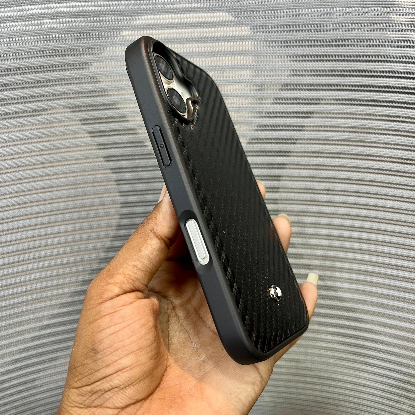 Premium Carbon Fiber Logo iPhone 17 Case