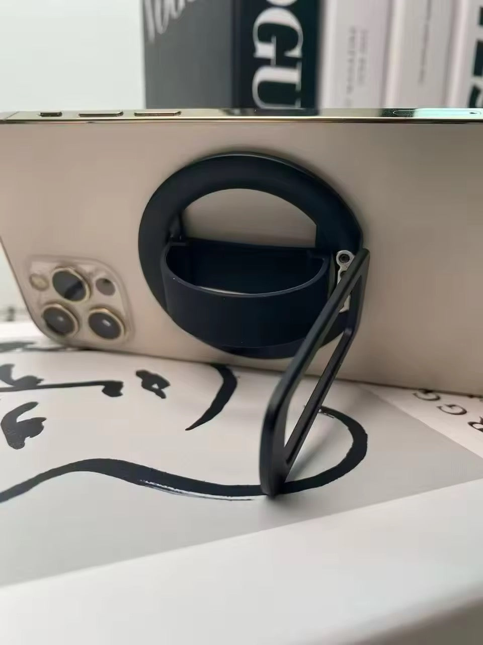 Magnetic Metal Ring Phone Holder
