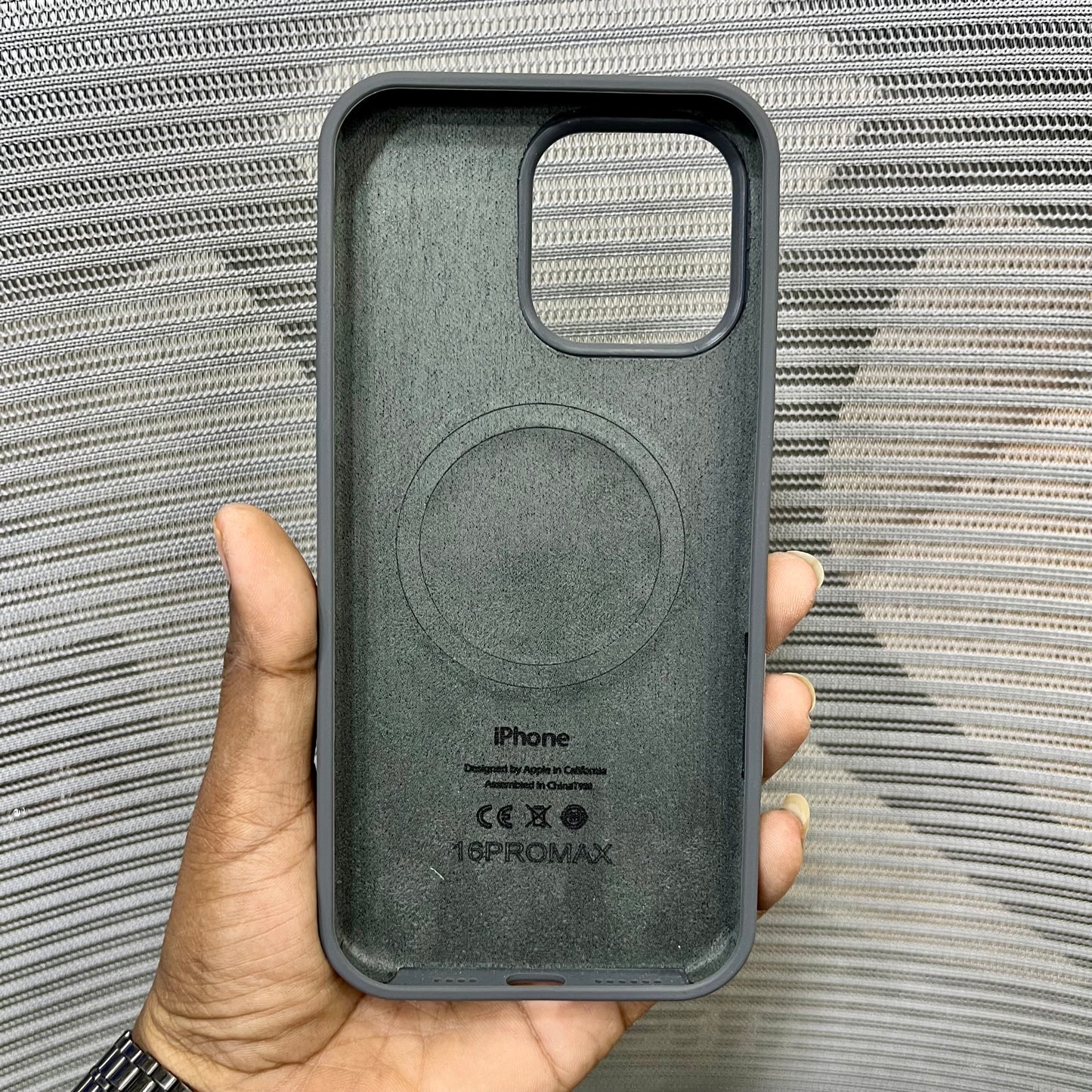 Silicone Logo MagSafe iPhone 16 Pro Max Case