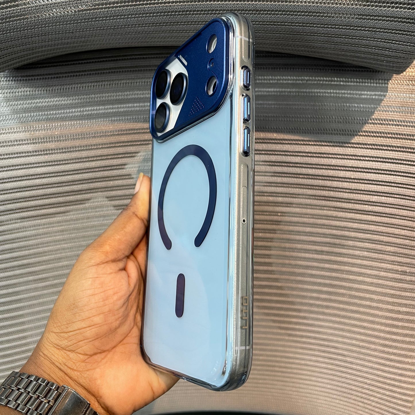 OmbraShield MagSafe iPhone  17 Pro Case