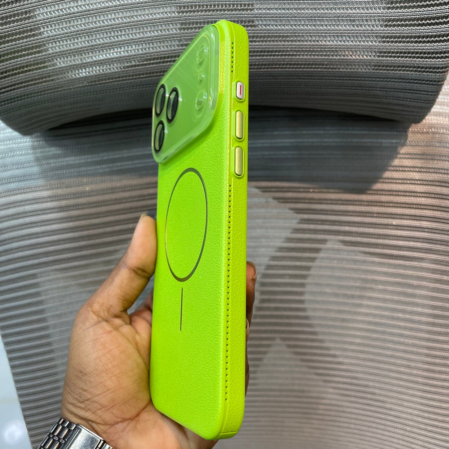 GrainVent MagSafe iPhone 16 Series  Case
