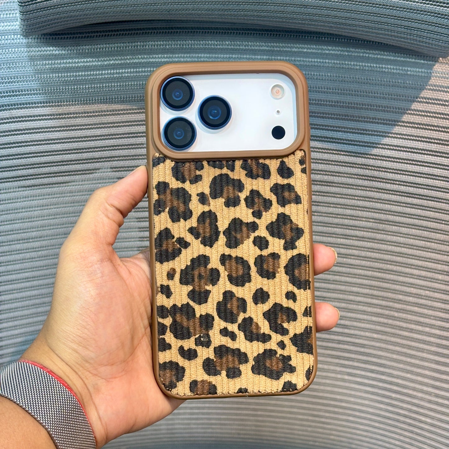 LuxeProwl Quilted iPhone 16 Pro Max Case