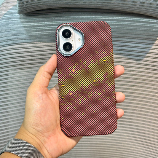 Carbonique MagSafe iPhone 16 Pro Case