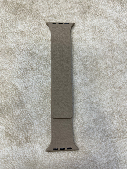 Embossed Magnetic Silicone Apple iWatch Strap