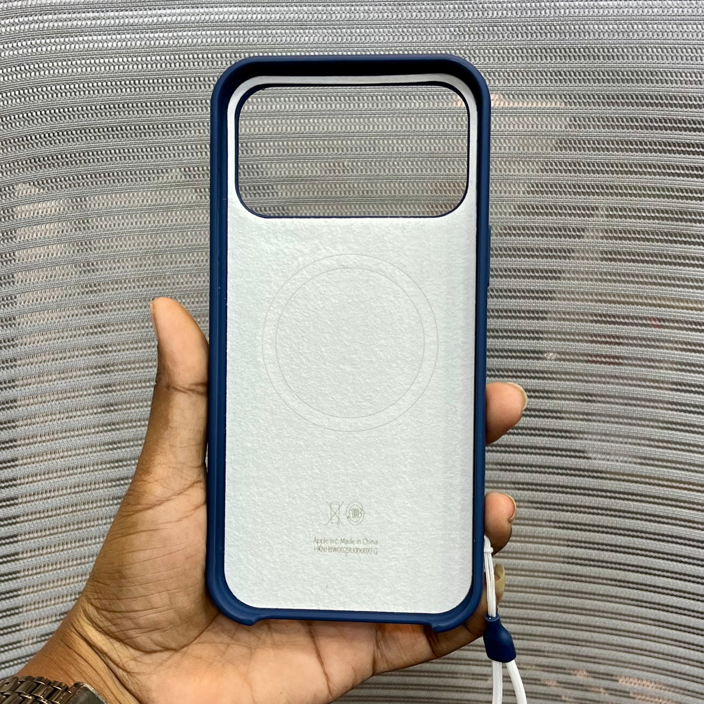 Kickstand MagSafe Sling iPhone 17 Pro Case