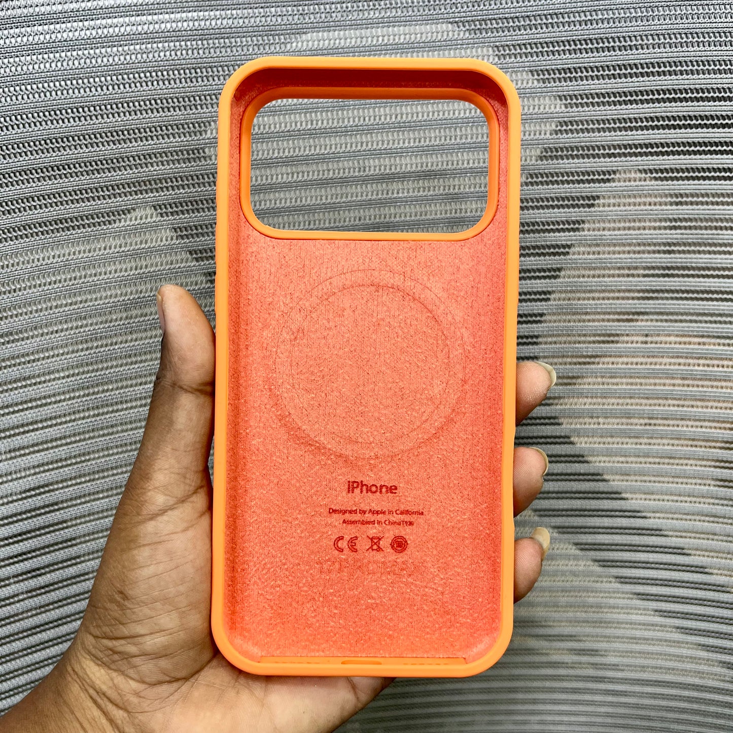 Silicone Logo MagSafe iPhone 17 Pro Case