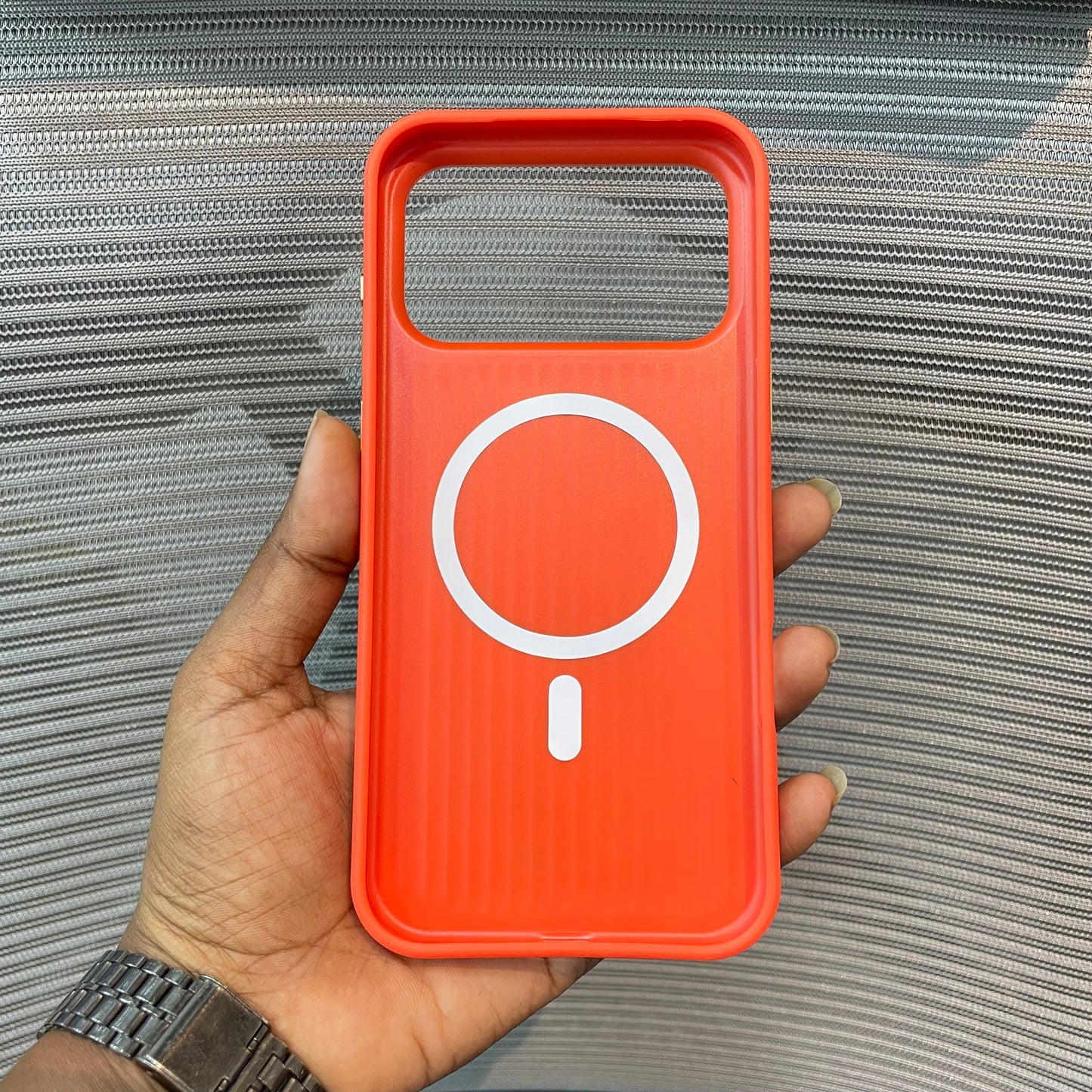 DualTone With WoodÉlite iPhone 17 Pro Max Case