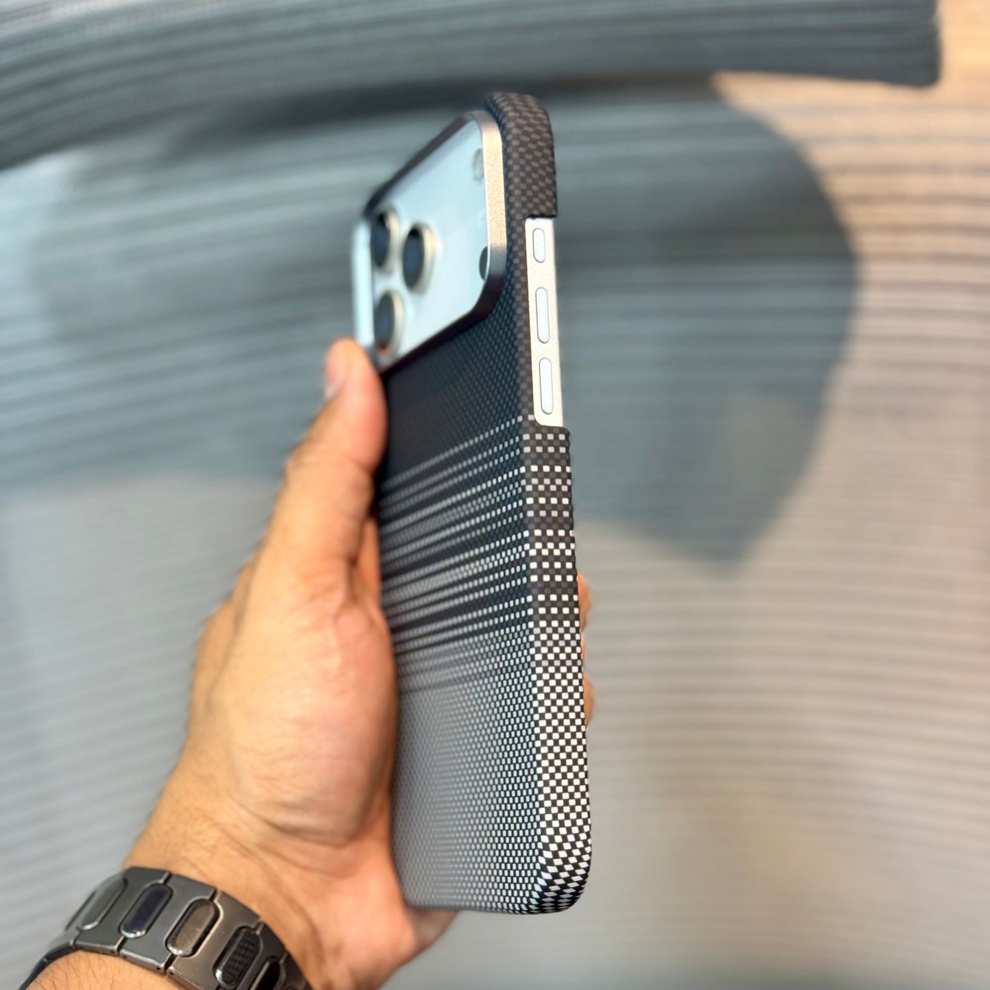 FibreLux MagSafe iPhone 16 Pro Case