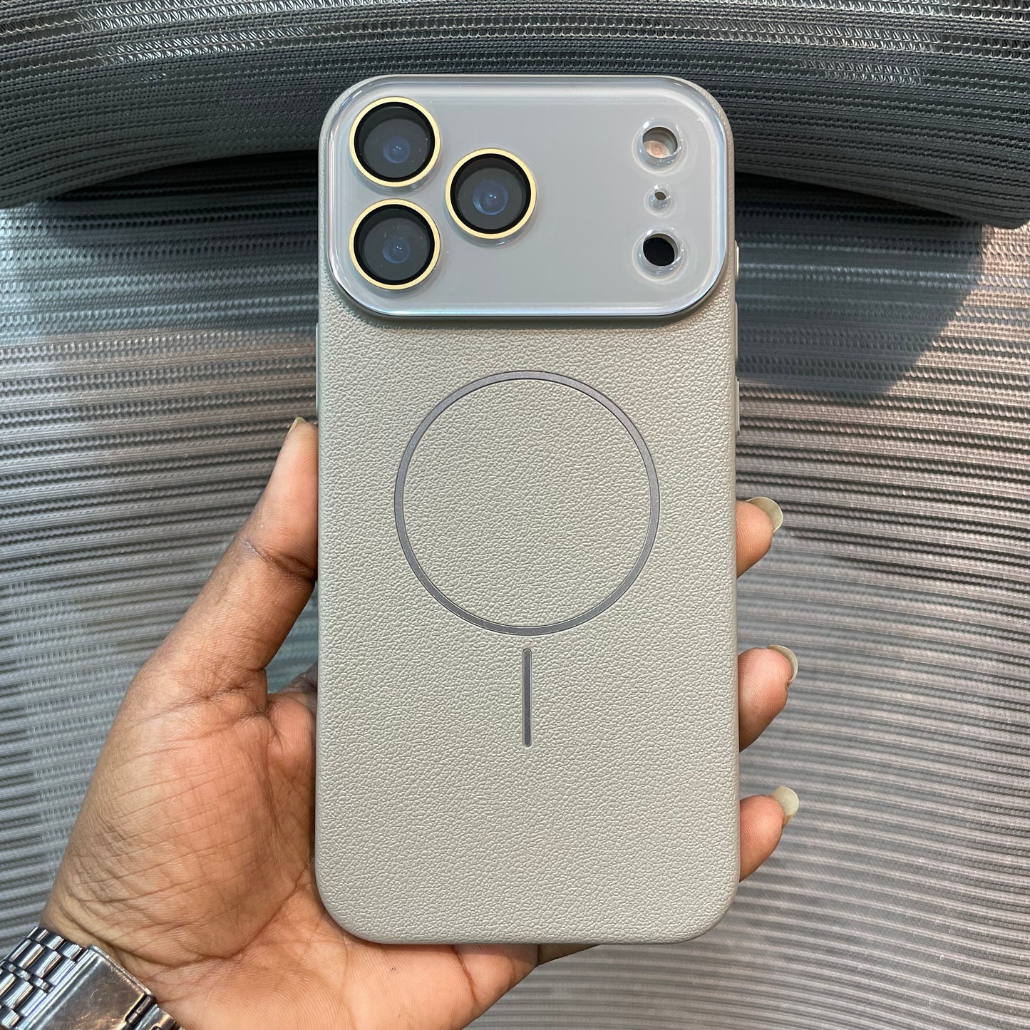 GrainVent MagSafe iPhone 17 Pro Max Case