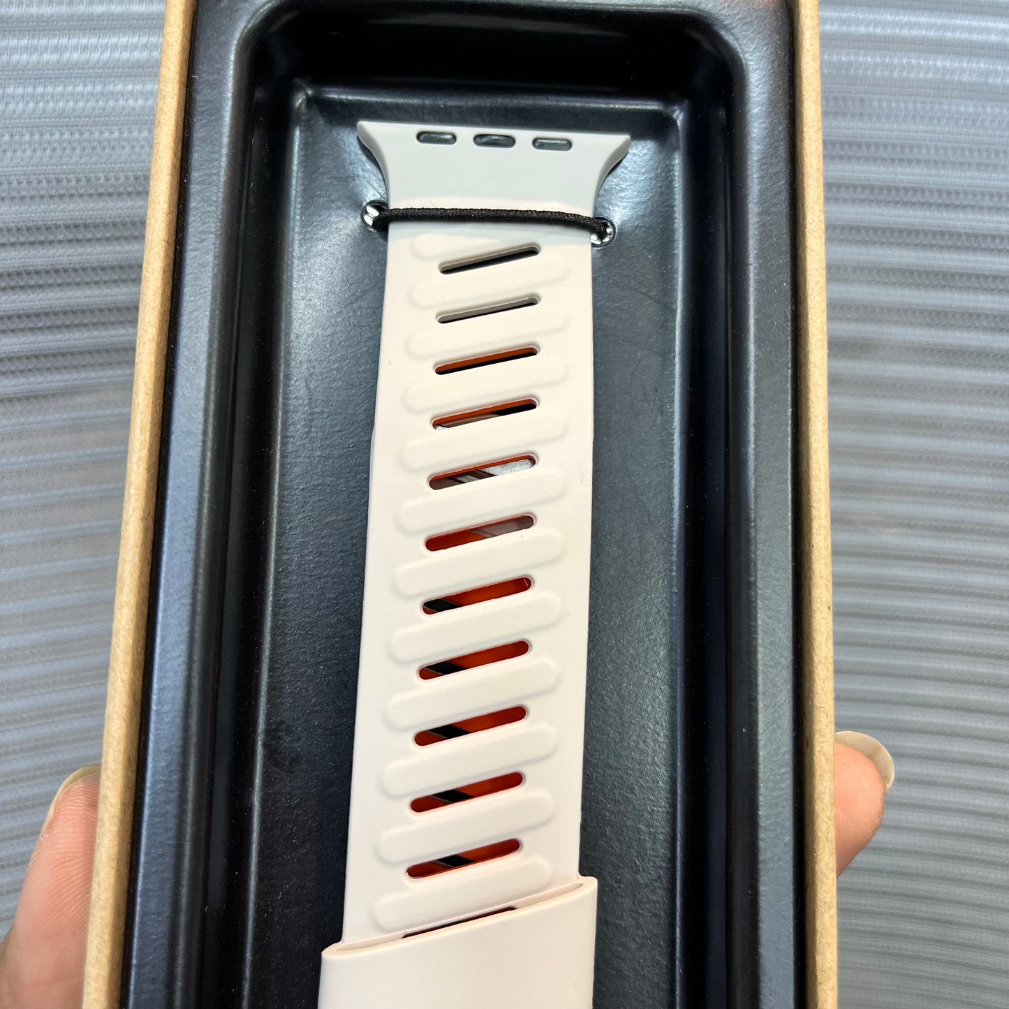 PressLock Silicone iWatch Strap