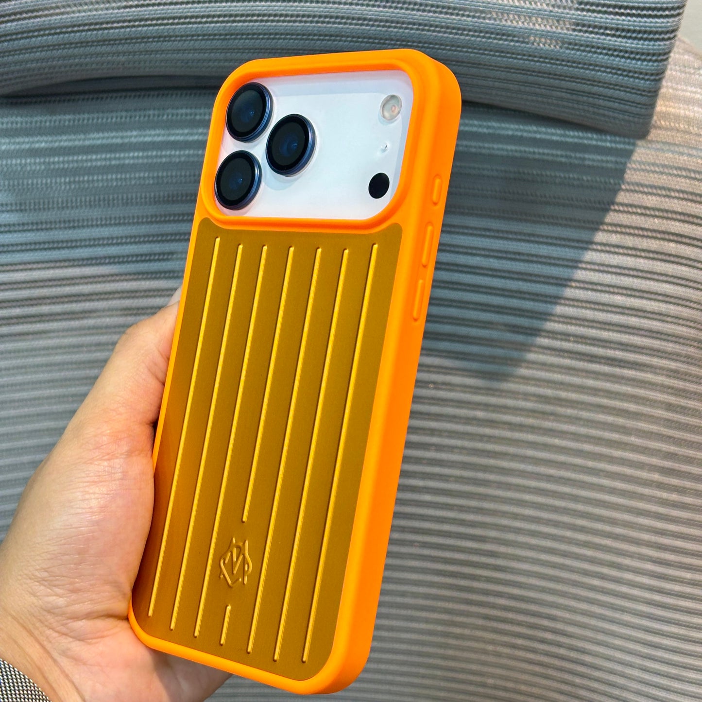 GrooveShield Aluminium iPhone 17 Pro Case