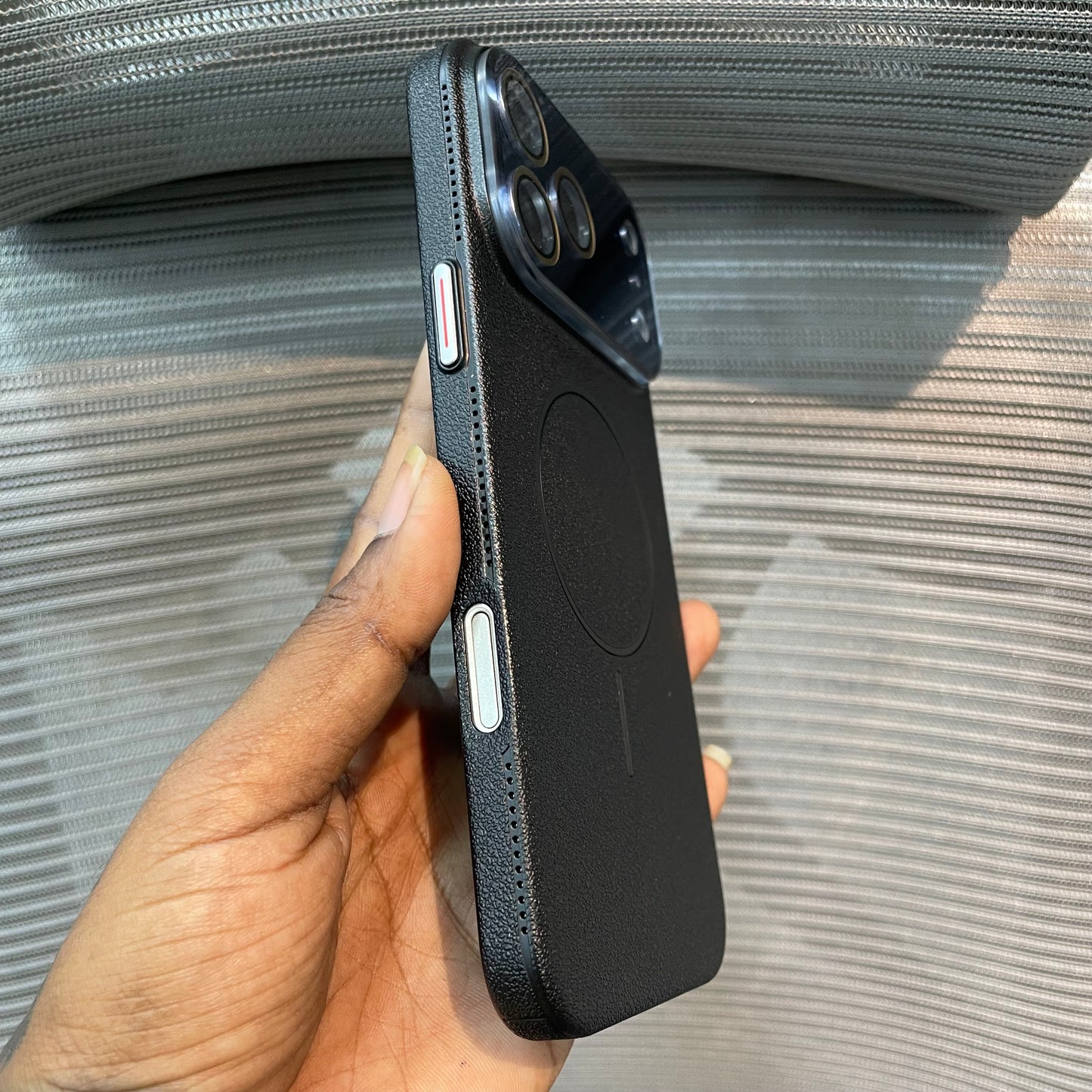 GrainVent MagSafe iPhone 17 Pro  Case