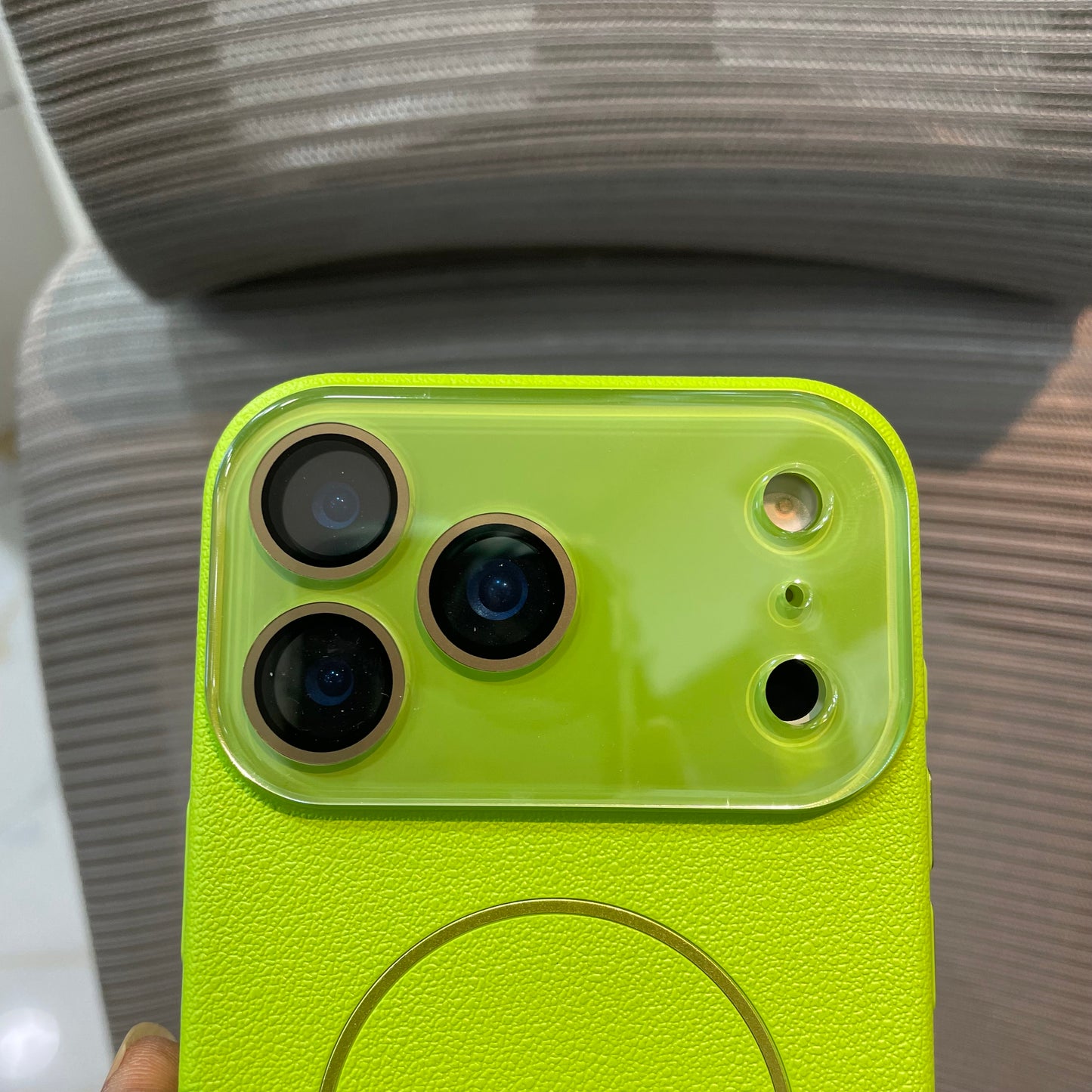 GrainVent MagSafe iPhone 16 Series  Case
