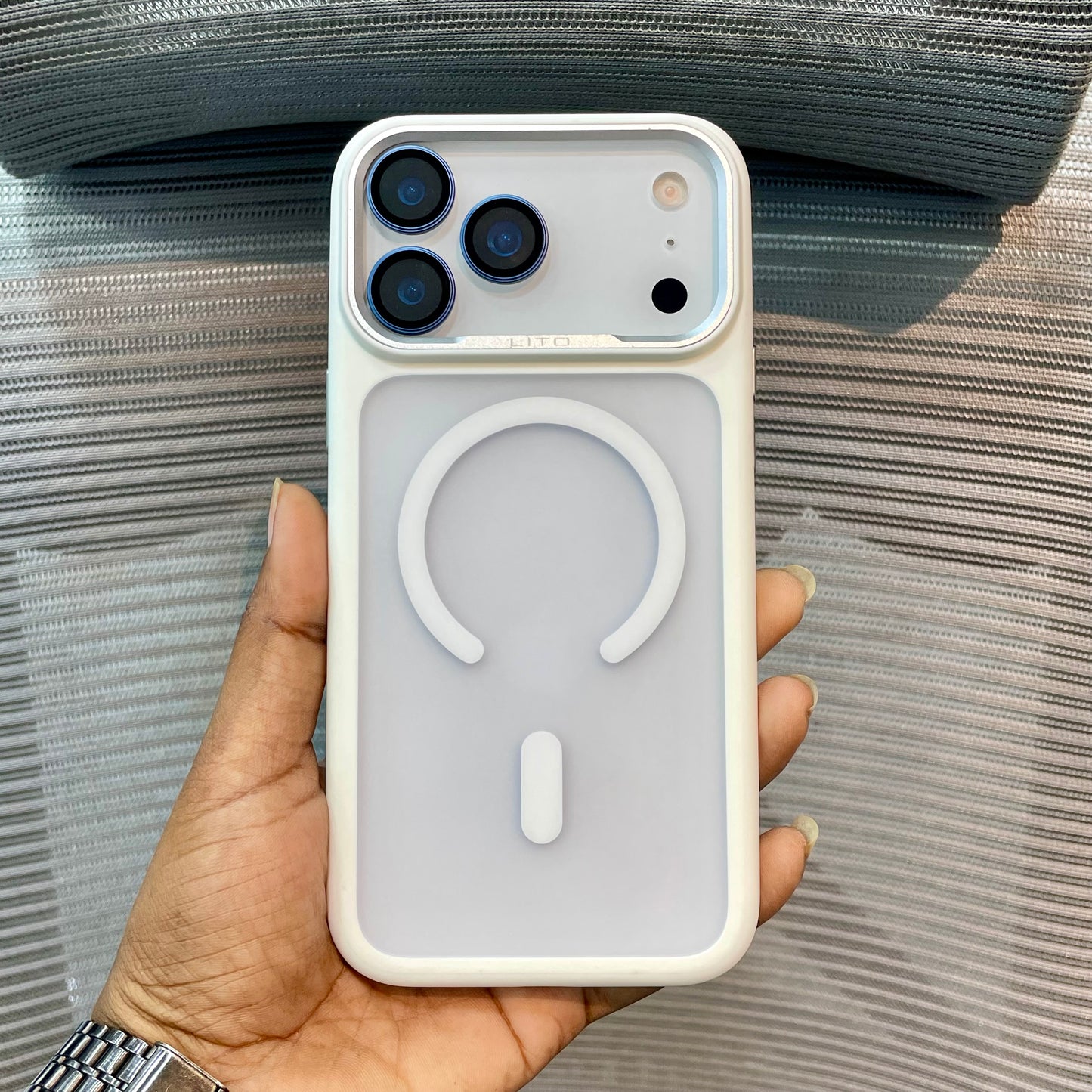 EdgeTint MagSafe iPhone 17 Pro Max Case