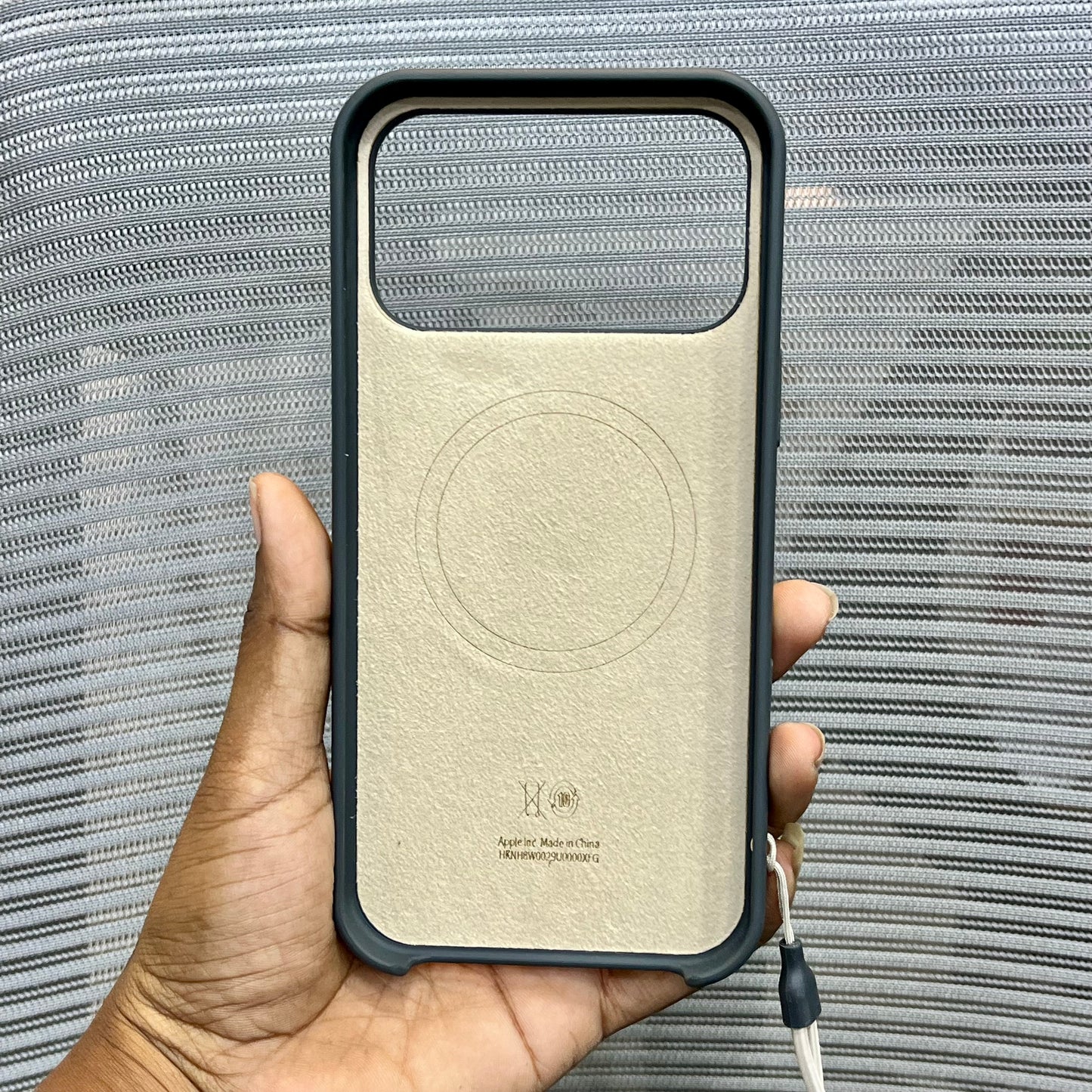 Kickstand MagSafe Sling iPhone 17 Pro Case