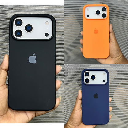 Silicone Logo MagSafe iPhone 17 Pro Case