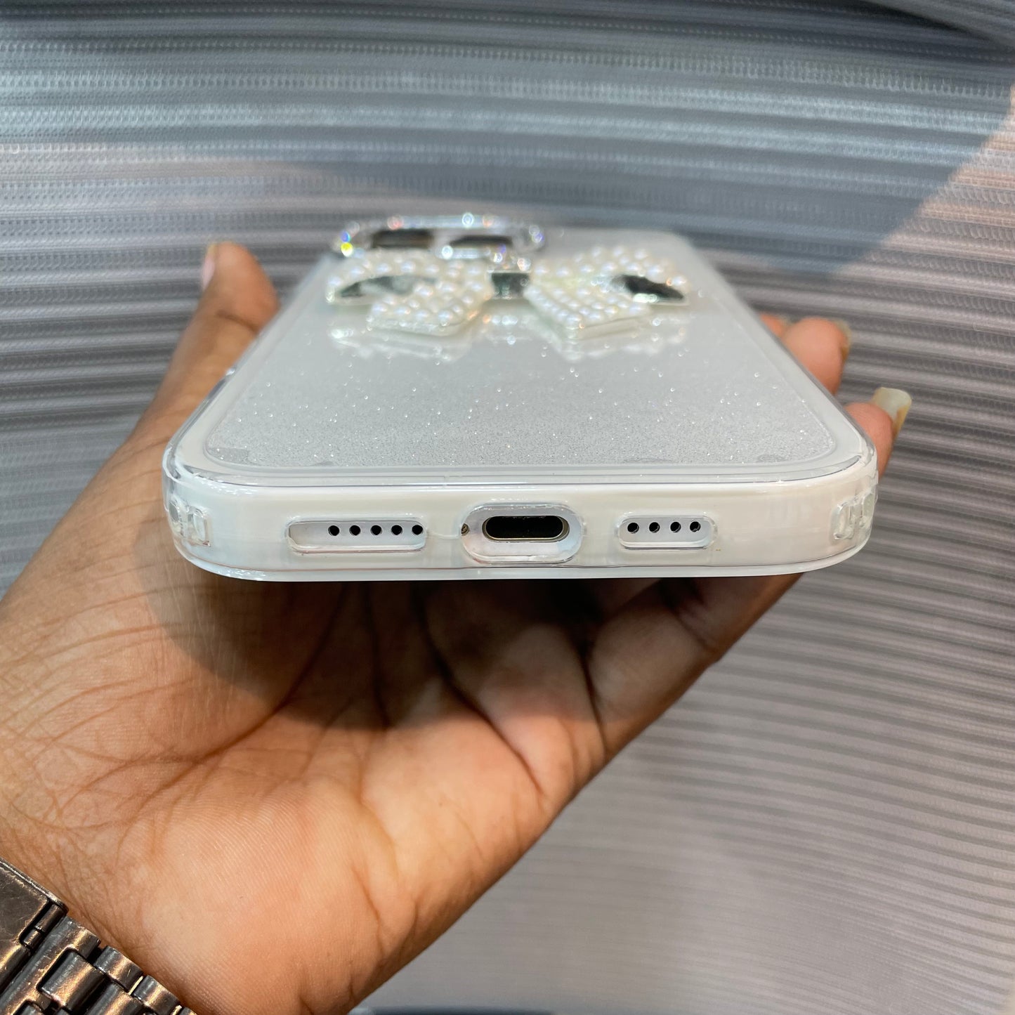 BowÉlite Glitter iPhone 15 & 16 Series Case